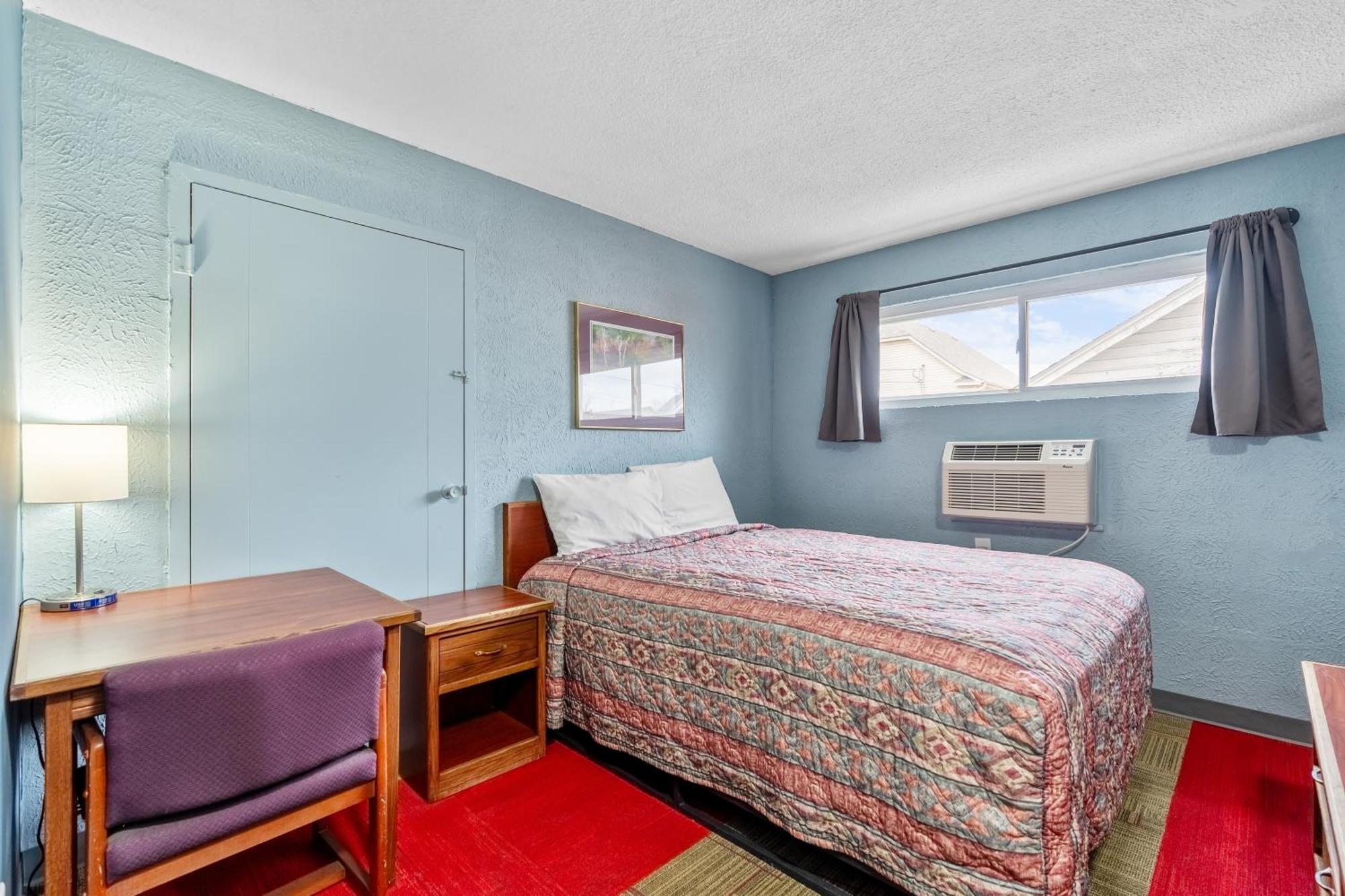 Broadway Inn Council Bluffs Bagian luar foto